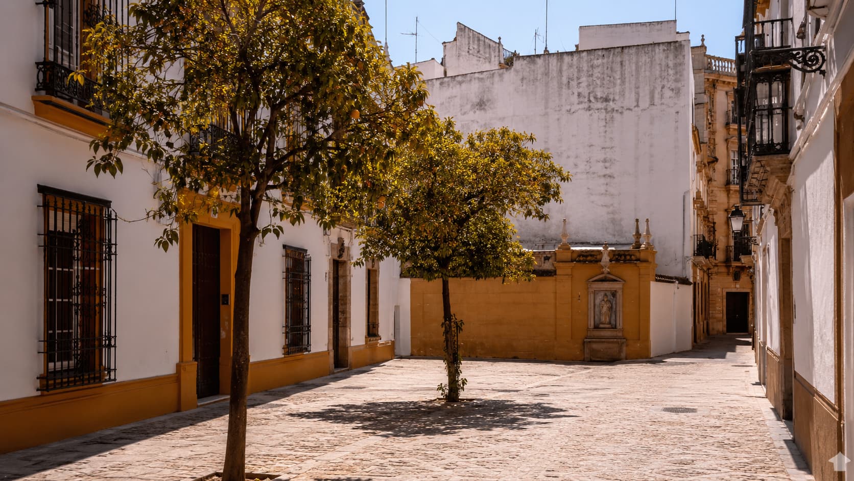 Cannabis and Seville's summer heat: how to enjoy it without feeling rough, Green City Sevilla