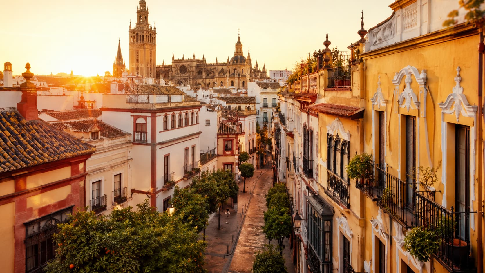 Complete guide to visiting Seville and enjoying a cannabis social club: before, during and after